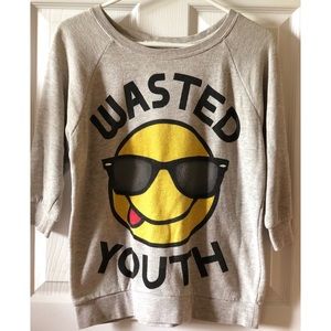 COMFY EVERYDAY sweater